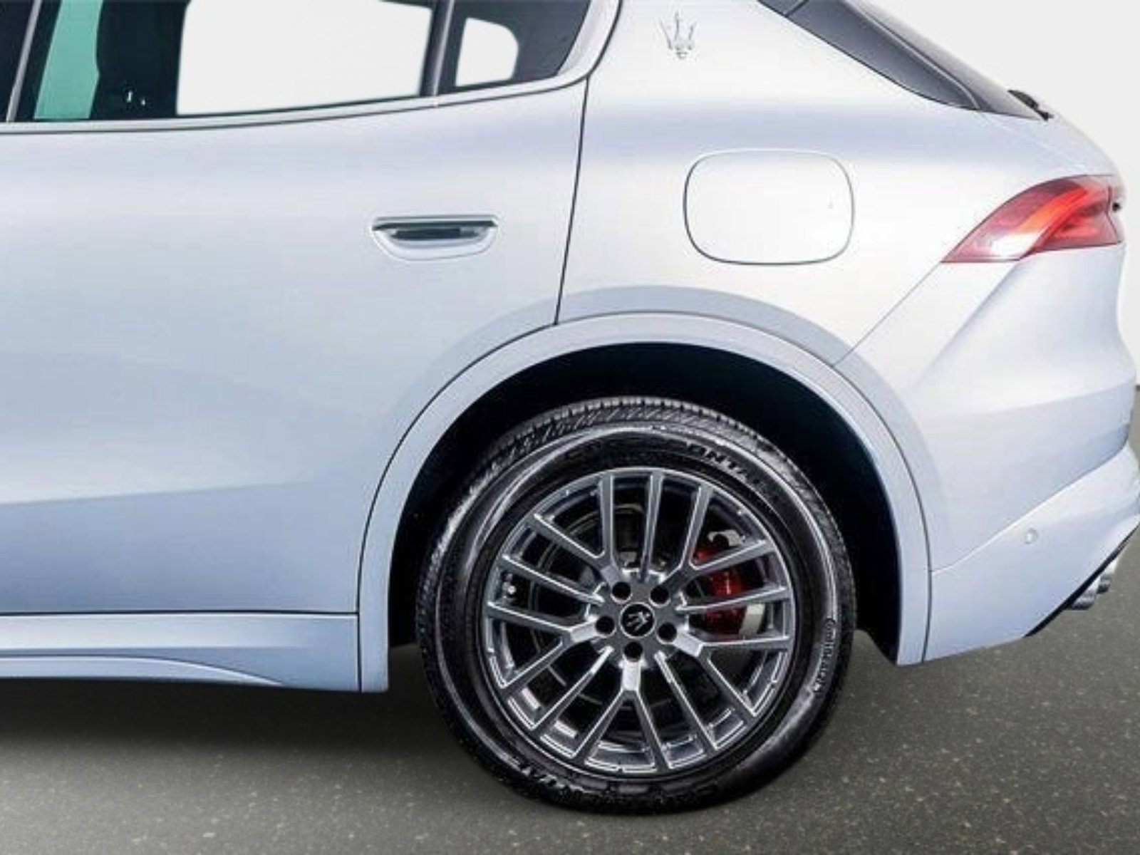 Used 2024 Maserati Grecale GT image 29