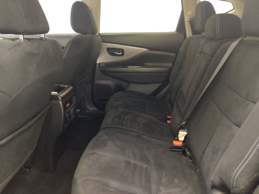Used 2019 Nissan Murano S FWD image 18
