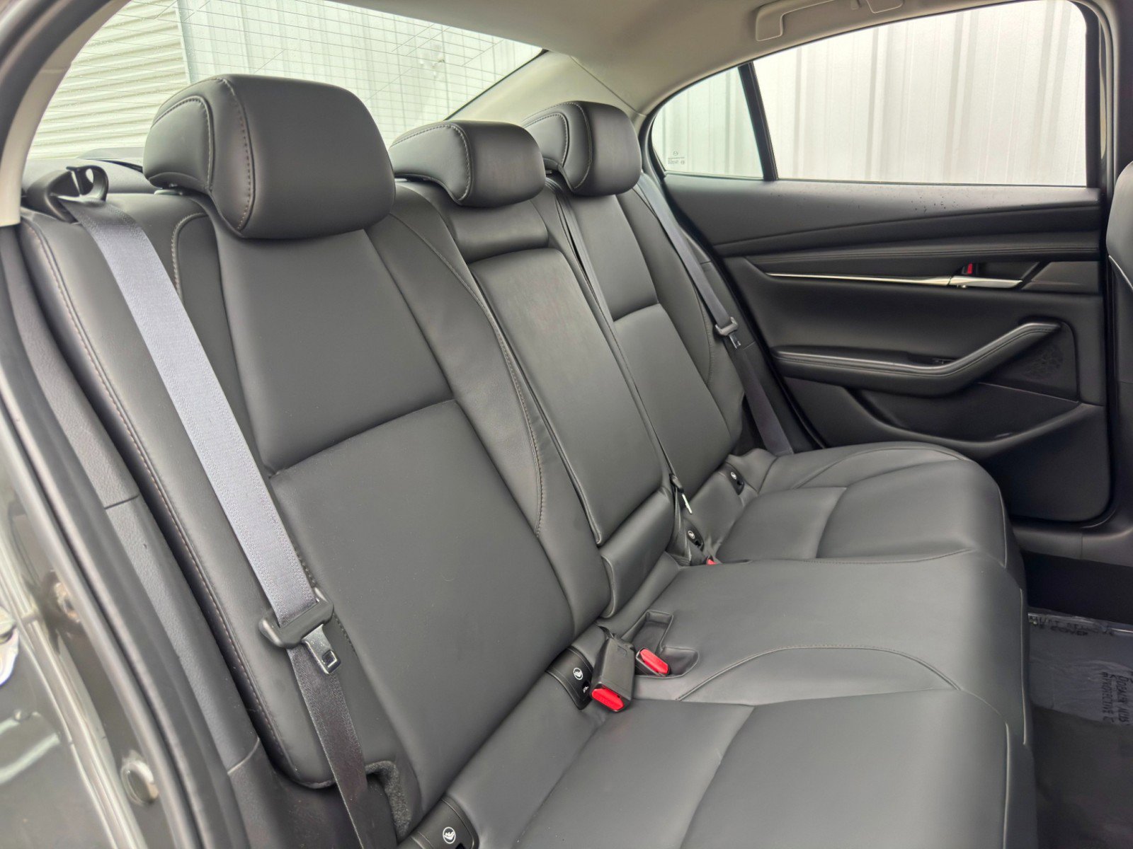 Used 2025 MAZDA MAZDA3 s image 34