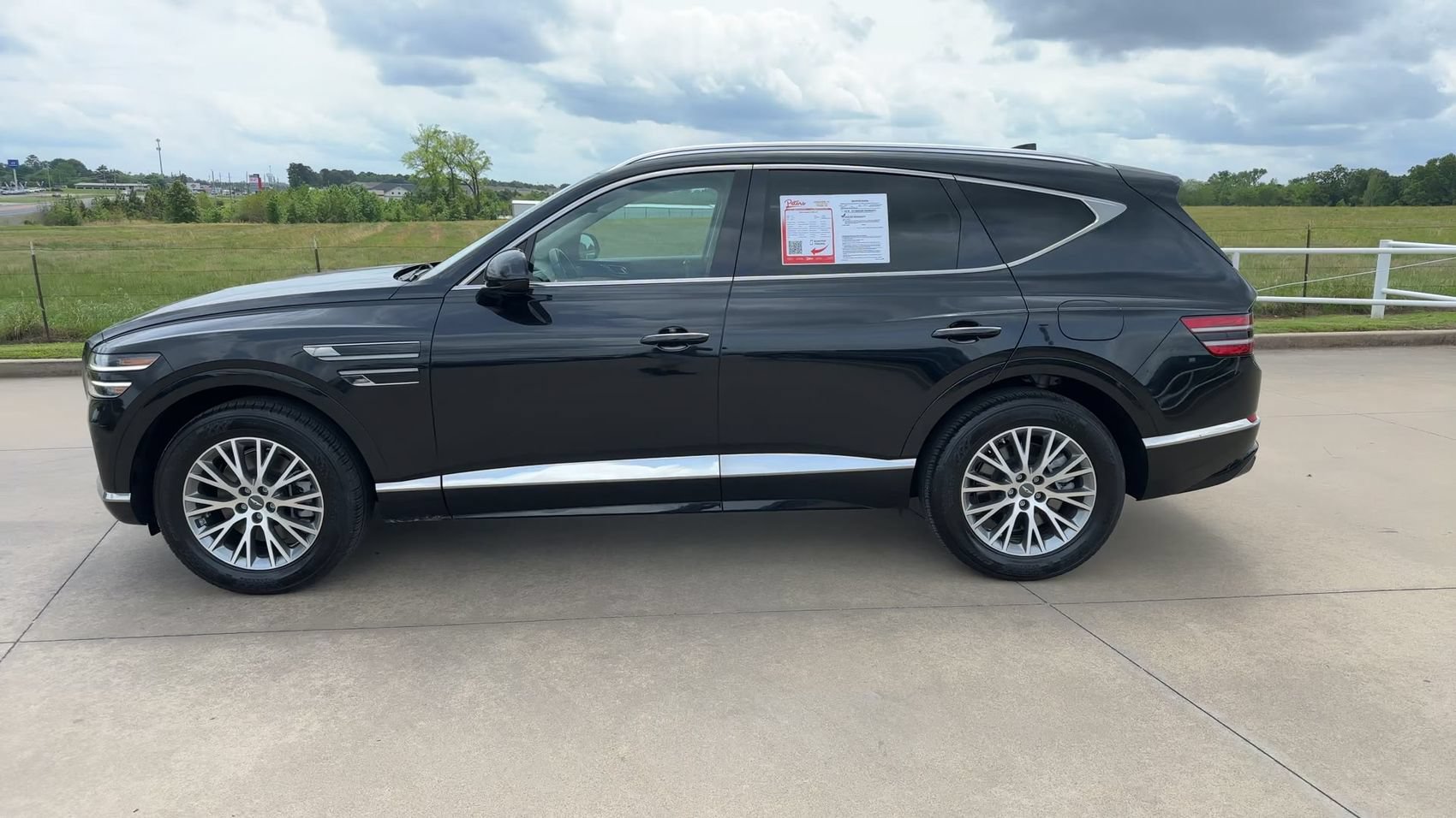 Used 2024 Genesis GV80 2.5T AWD/4WD image 6
