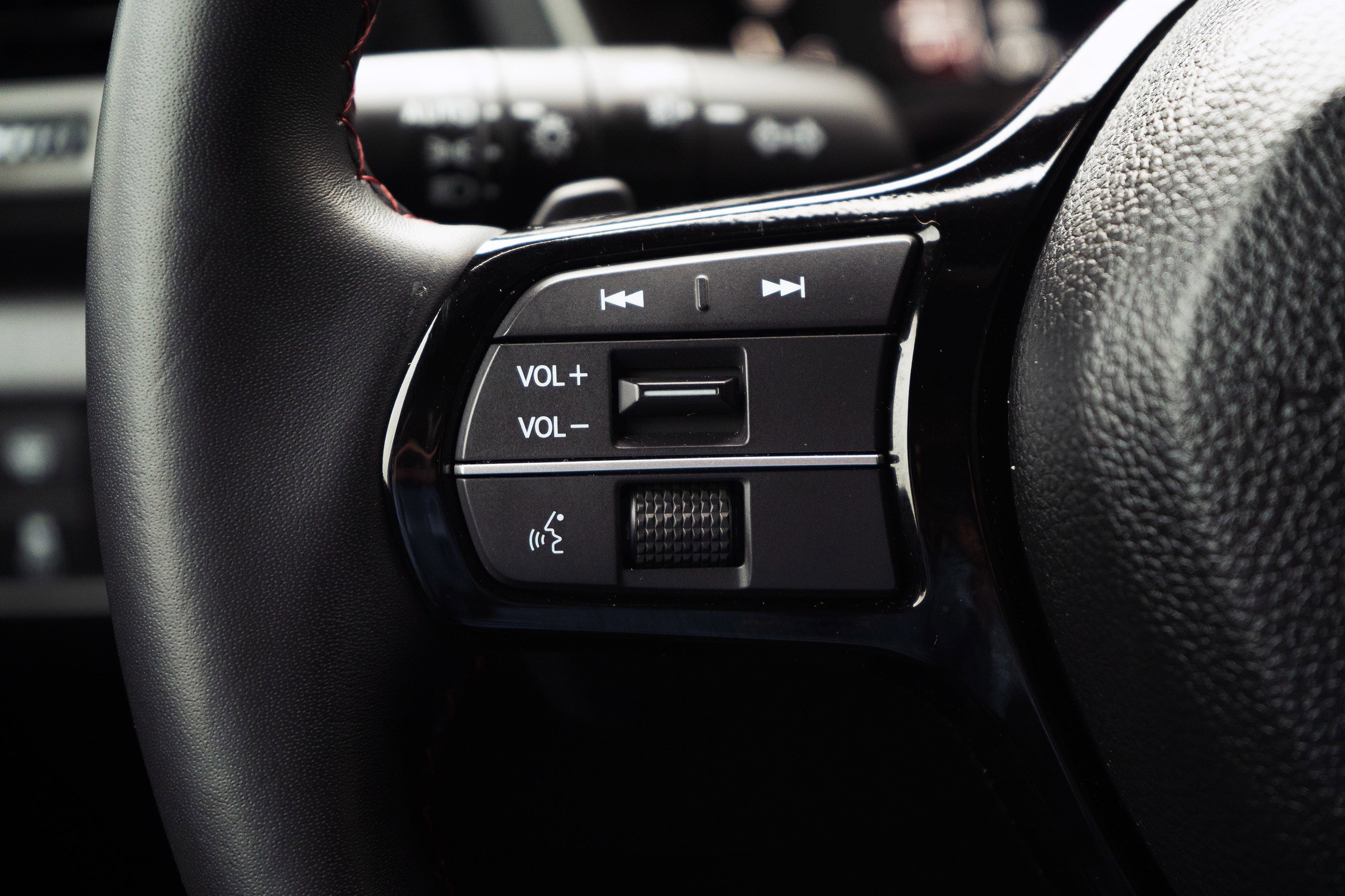 Used 2025 Honda Pilot Black Edition image 21