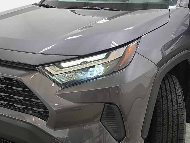 Certified 2022 Toyota RAV4 XLE w/ Convenience Package AWD/4WD image 31