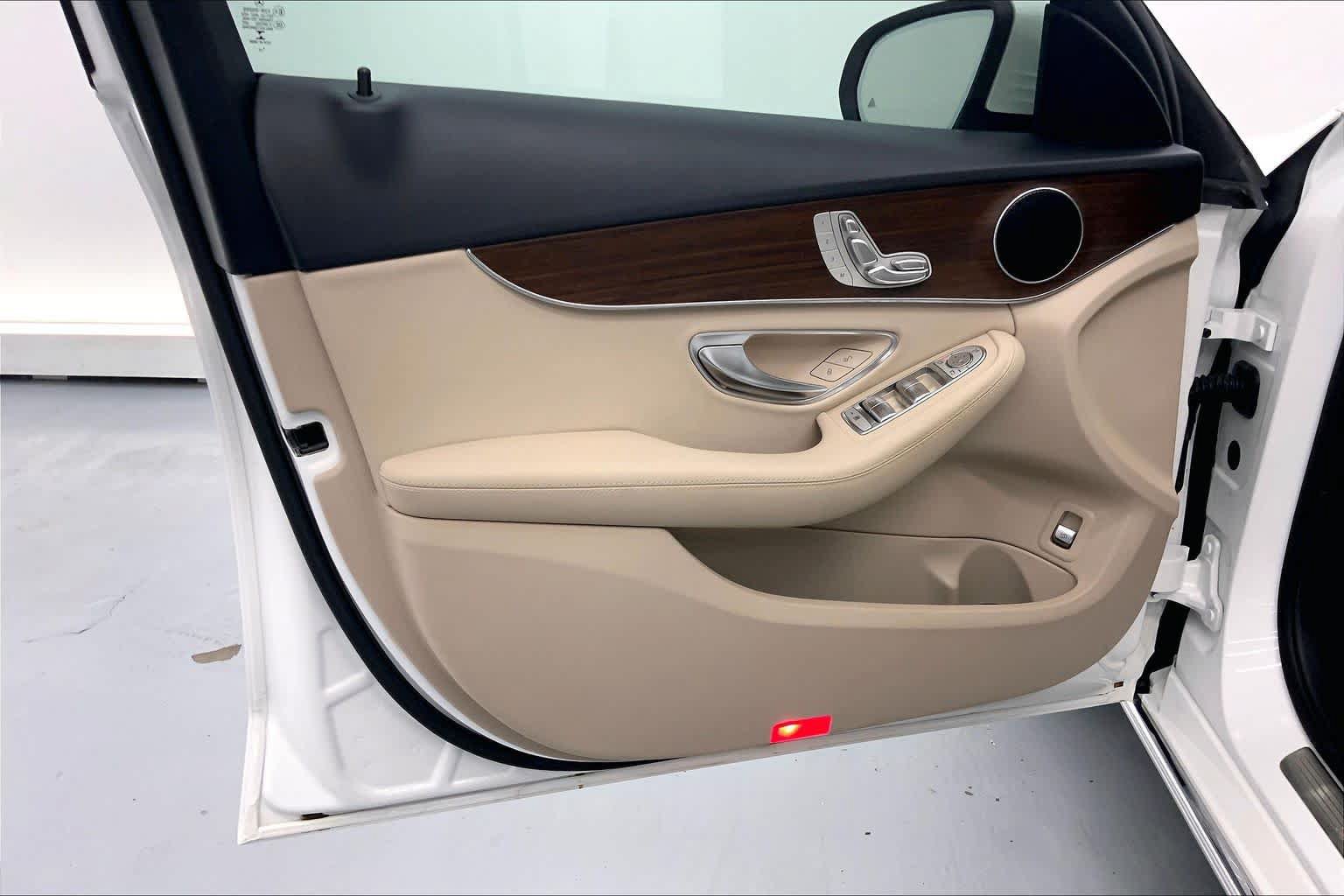 Certified 2020 Mercedes-Benz C 300 Sedan image 19
