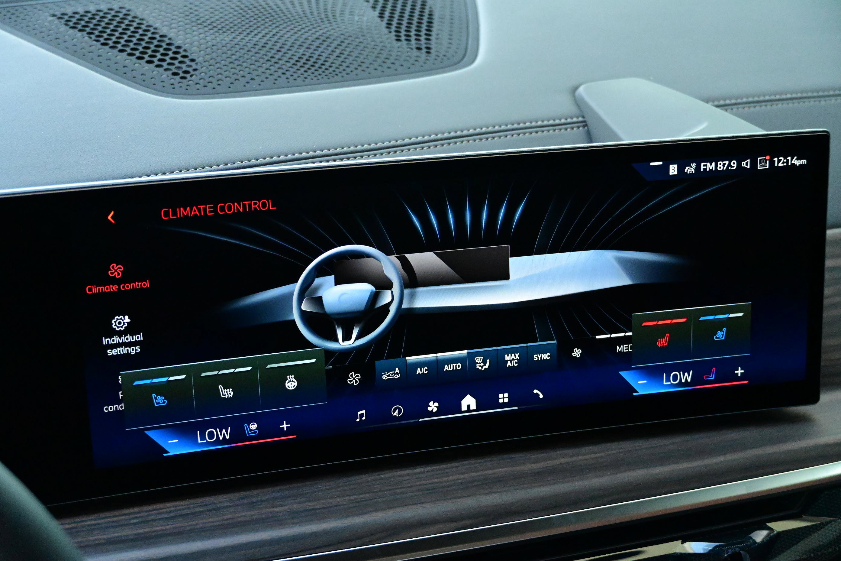 New 2026 BMW X7 xDrive40i w/ M Sport Package image 17