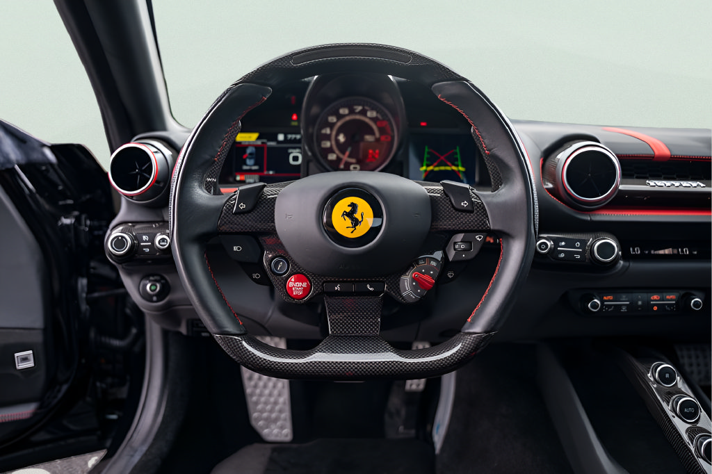Used 2021 Ferrari 812 GTS RWD image 30