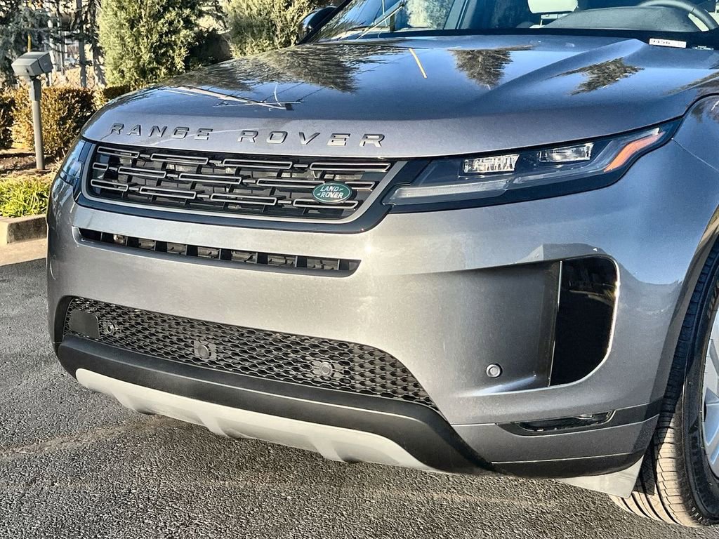 New 2026 Land Rover Range Rover Evoque S AWD/4WD image 9