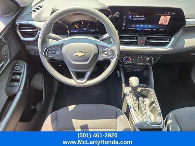 Used 2025 Chevrolet TrailBlazer LT AWD/4WD image 12