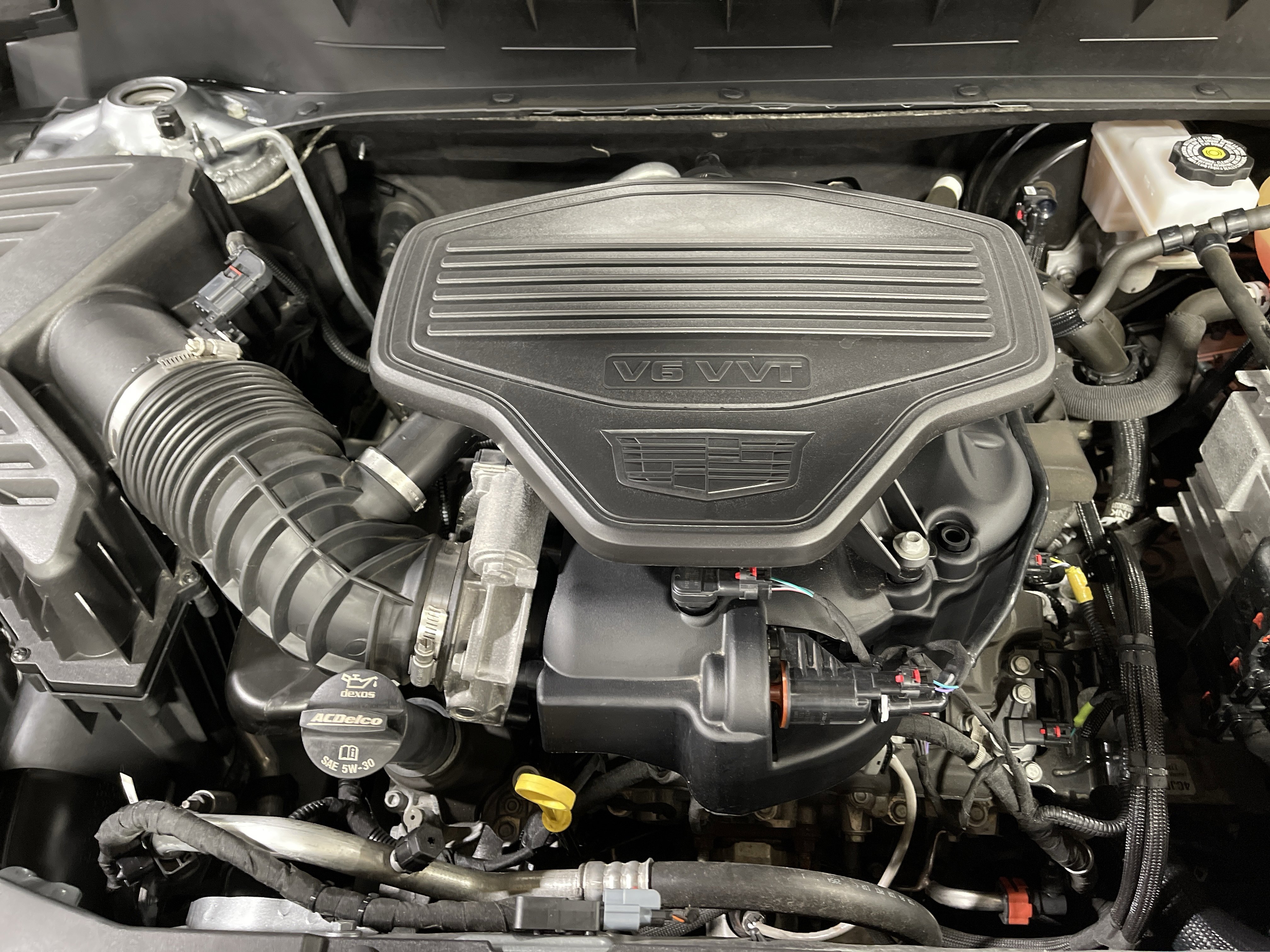 Used 2025 Cadillac XT6 Premium Luxury image 18