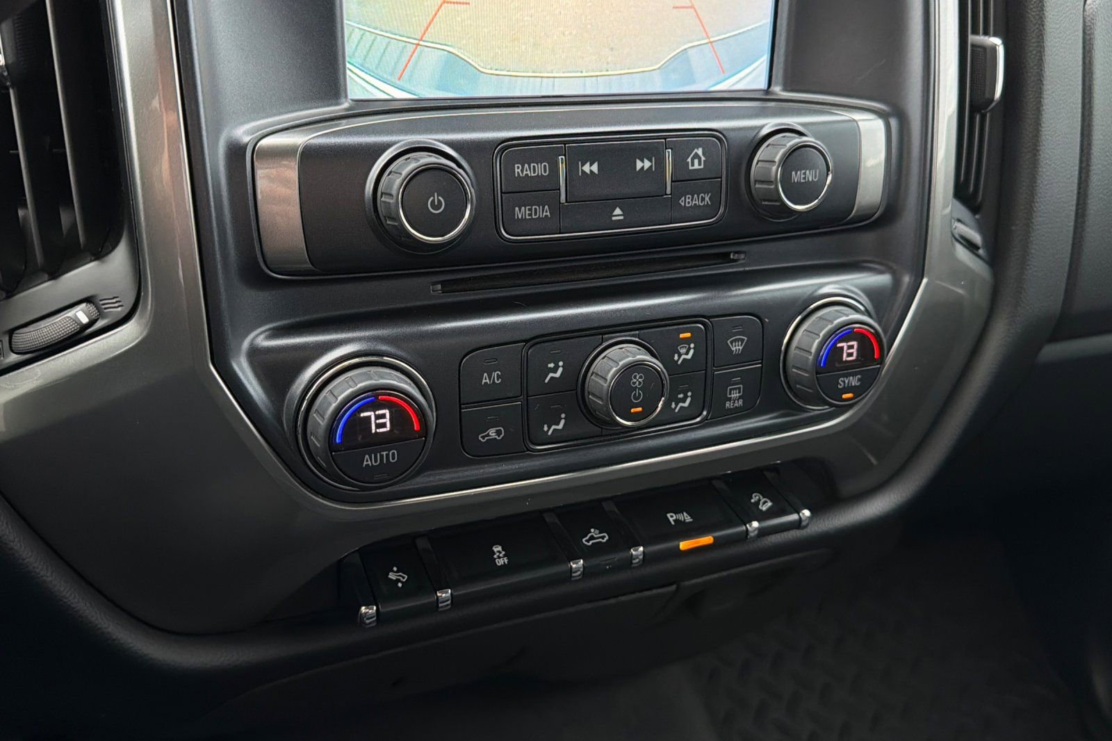 Used 2018 Chevrolet Silverado 1500 LT w/ All Star Edition image 27