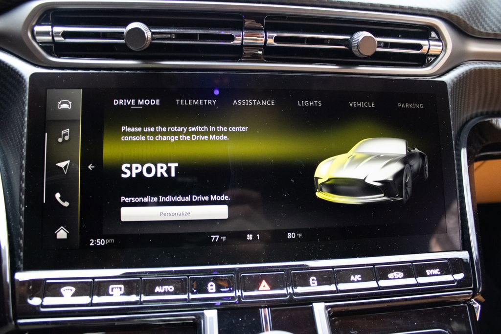 New 2026 Aston Martin V8 Vantage Convertible image 15