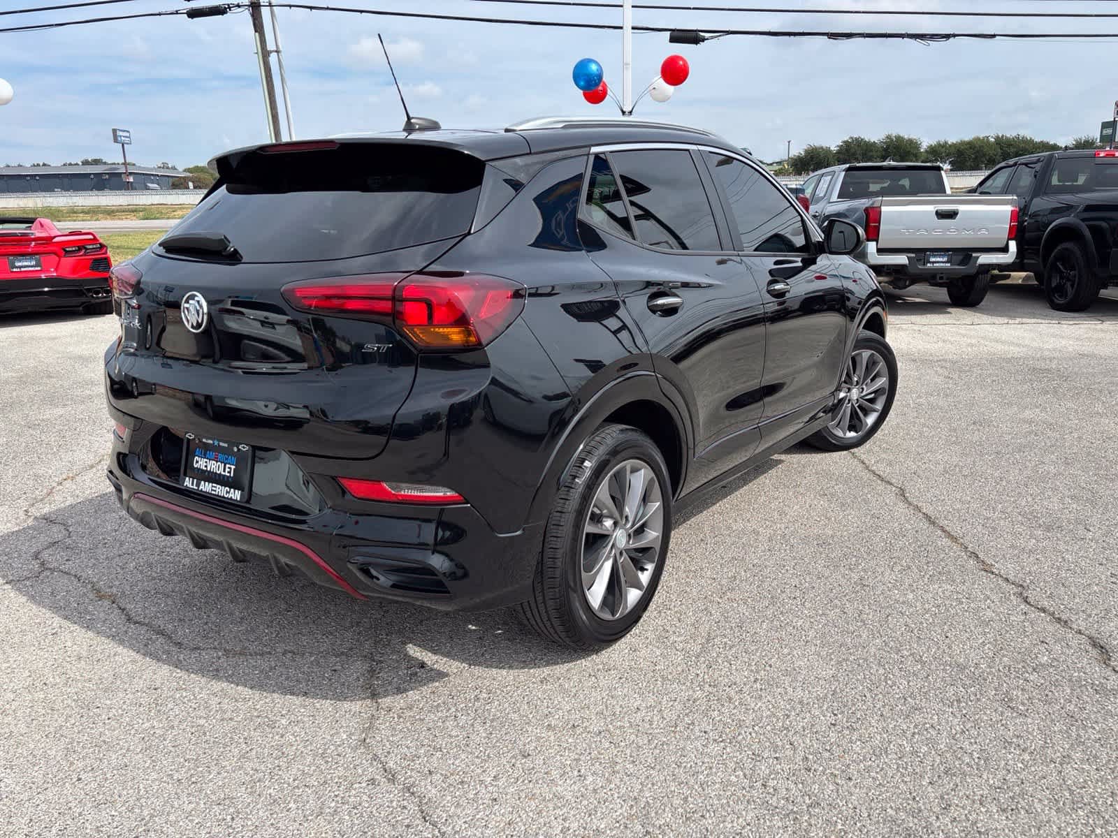Used 2021 Buick Encore GX Preferred w/ Sport Touring Package FWD image 5
