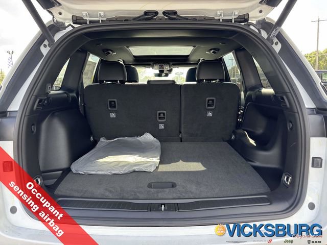 New 2025 Jeep Grand Cherokee Limited image 39