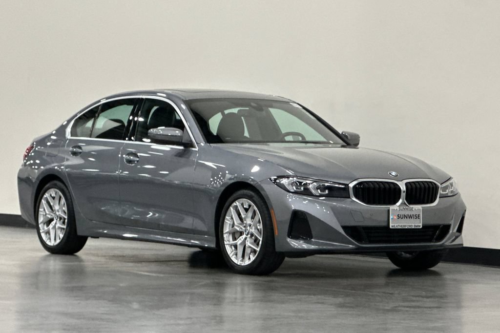 Used 2026 BMW 330i Sedan w/ Premium Package RWD image 2