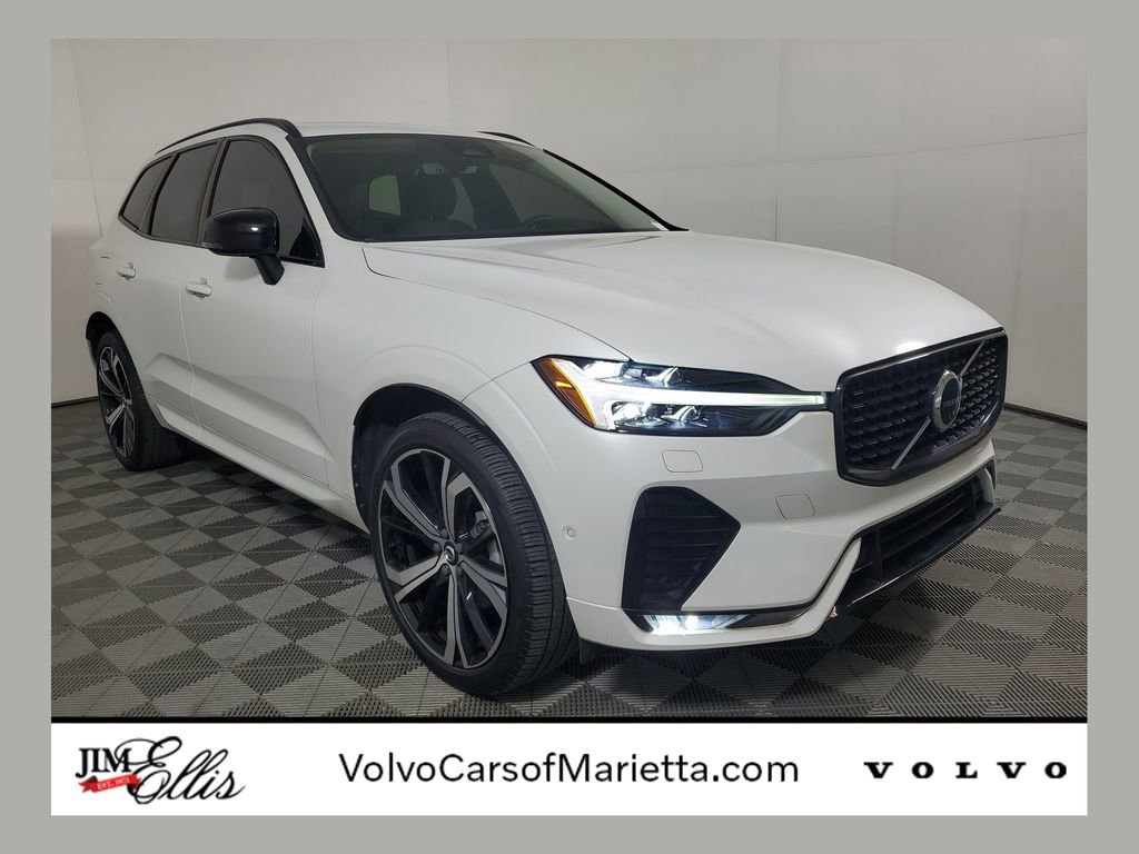Used 2023 Volvo XC60 B5 Ultimate w/ Climate Package FWD image 1