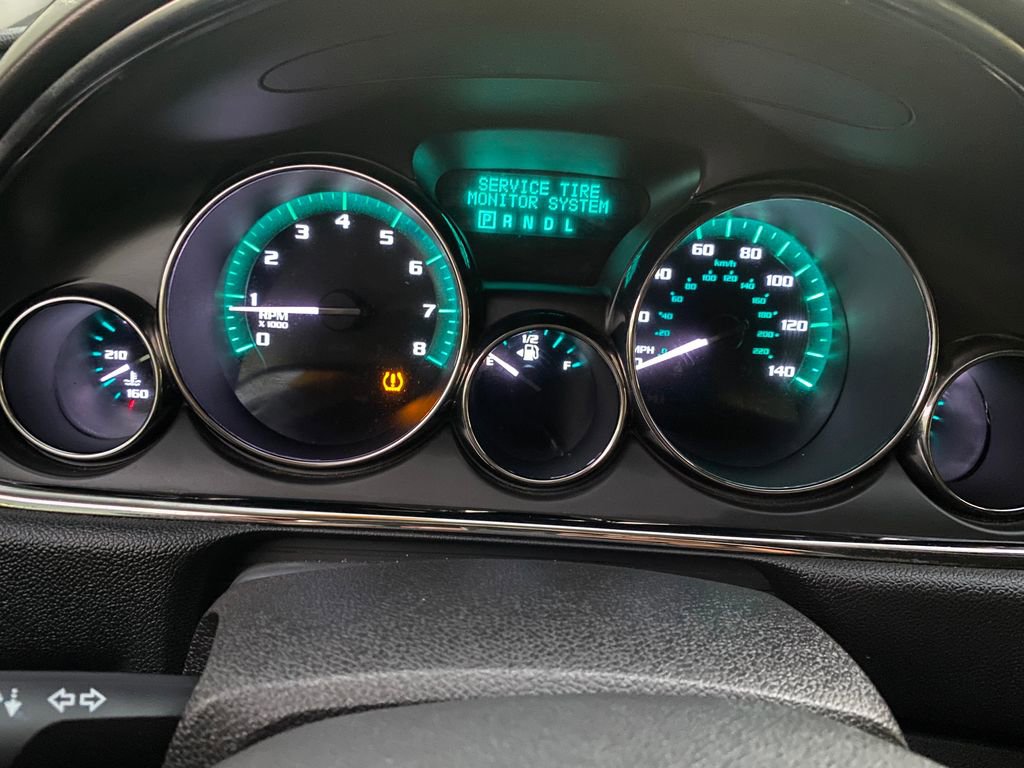 Used 2017 Buick Enclave Premium image 15