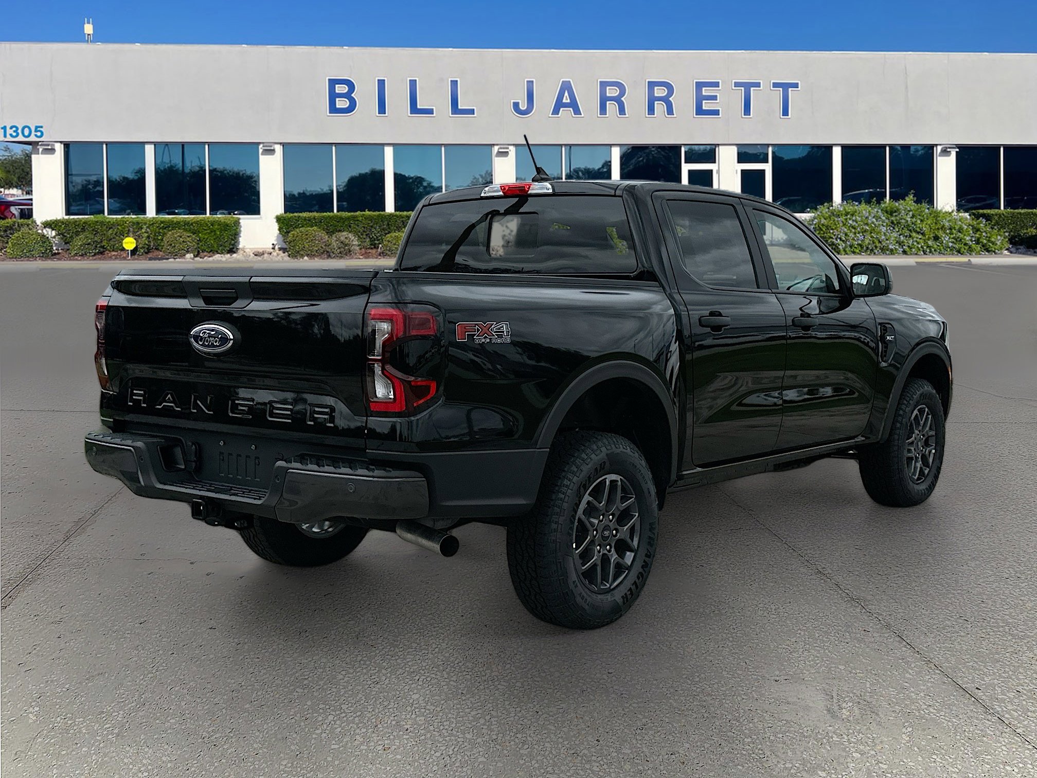 New 2025 Ford Ranger XLT w/ Equipment Group 301A High image 4