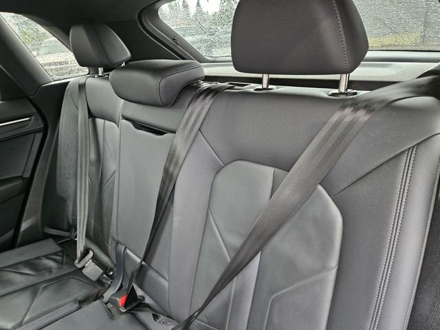 Used 2025 Audi Q3 2.0T Premium AWD/4WD image 28
