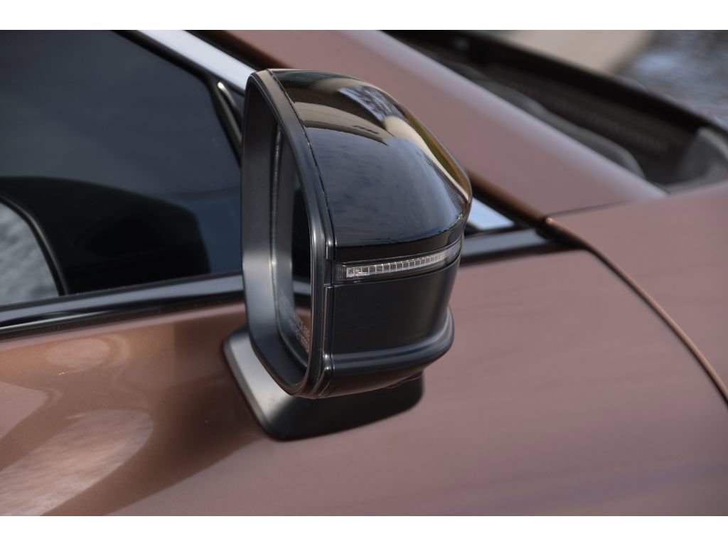 Used 2024 Toyota Crown Platinum image 27