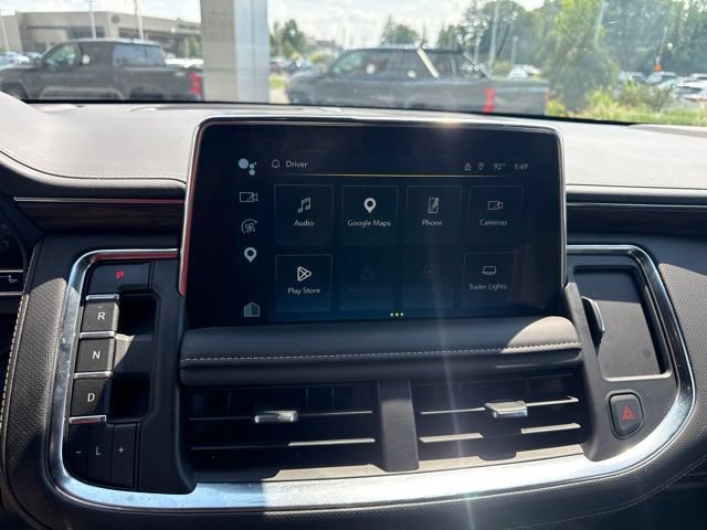 Used 2023 Chevrolet Suburban Premier RWD image 19