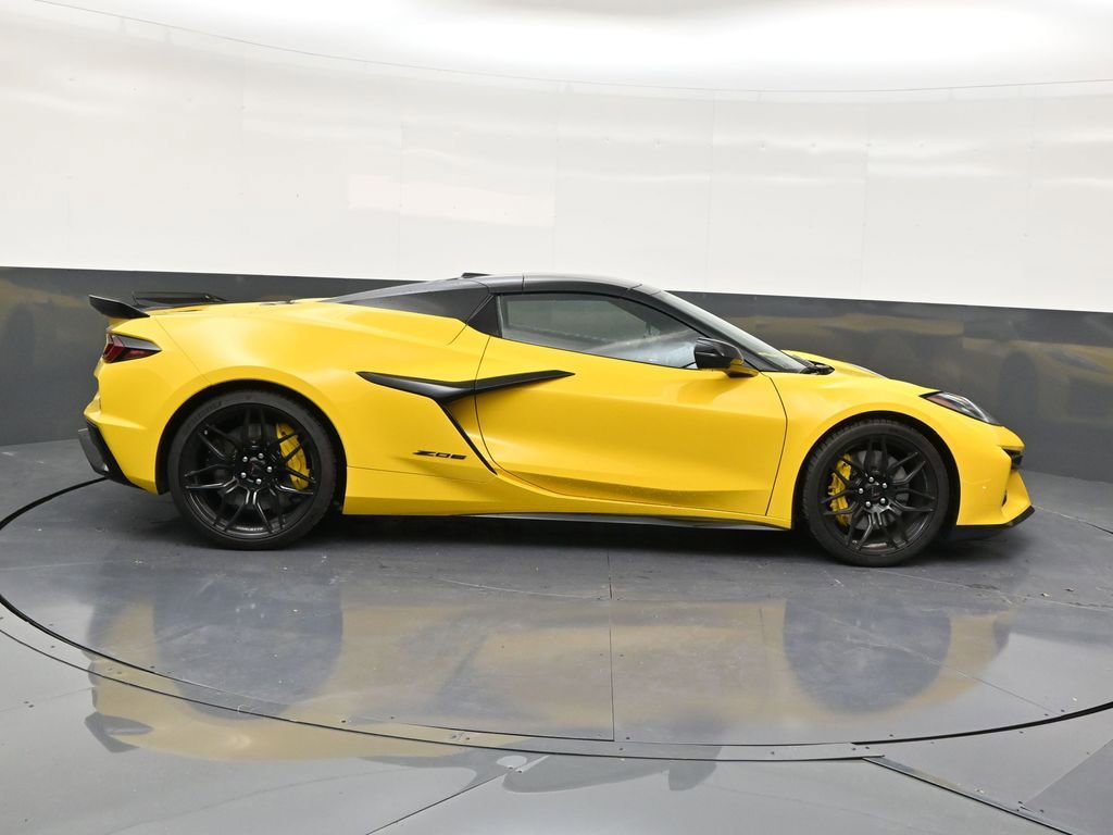 Used 2026 Chevrolet Corvette Z06 image 6