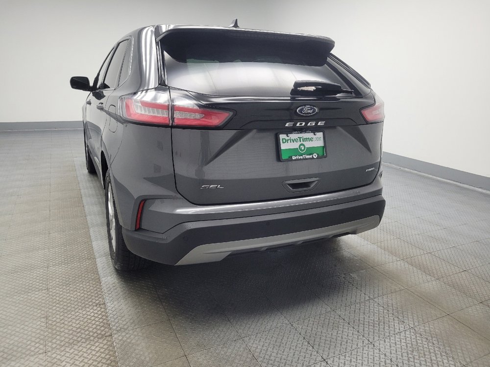 Used 2023 Ford Edge SEL image 6