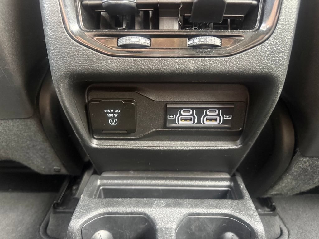 Used 2023 Jeep Grand Cherokee L Limited AWD/4WD image 36