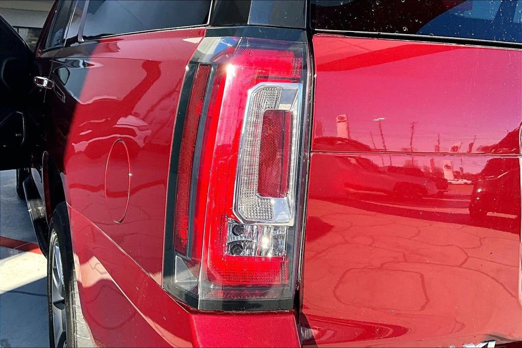 Used 2020 GMC Yukon XL Denali image 22