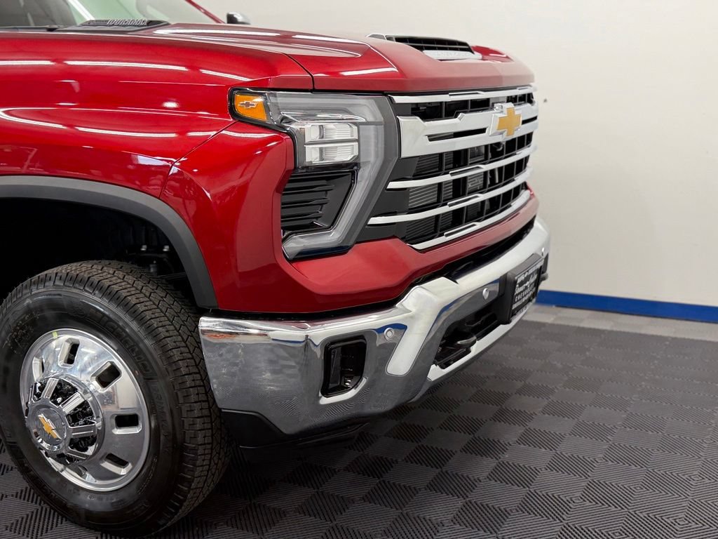 New 2026 Chevrolet Silverado 3500 LTZ w/ LTZ Plus Package AWD/4WD image 29