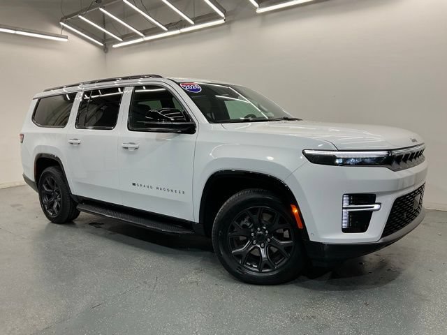 New 2026 Jeep Grand Wagoneer L Limited AWD/4WD image 2