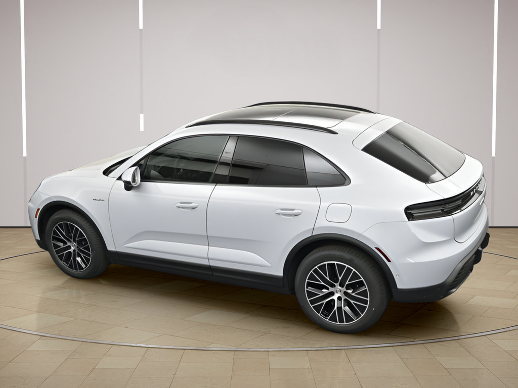 New 2026 Porsche Macan Electric RWD image 36