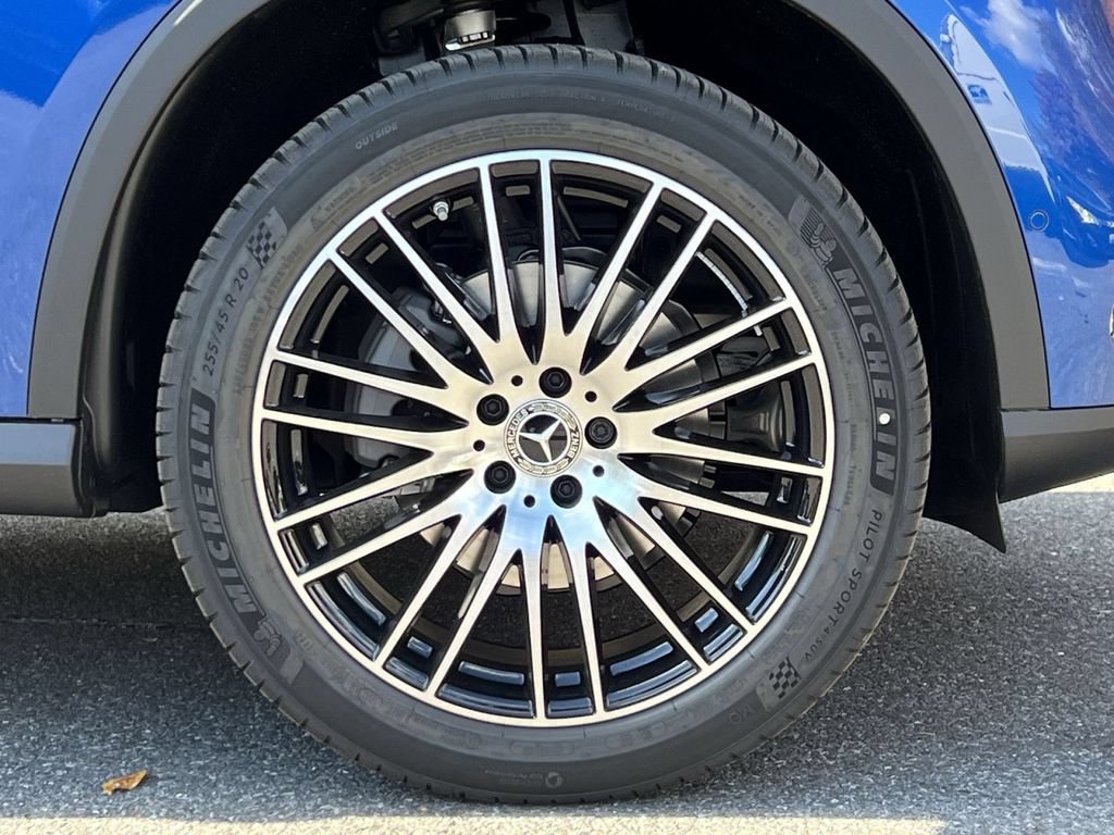 Certified 2026 Mercedes-Benz GLC 300 4MATIC image 10