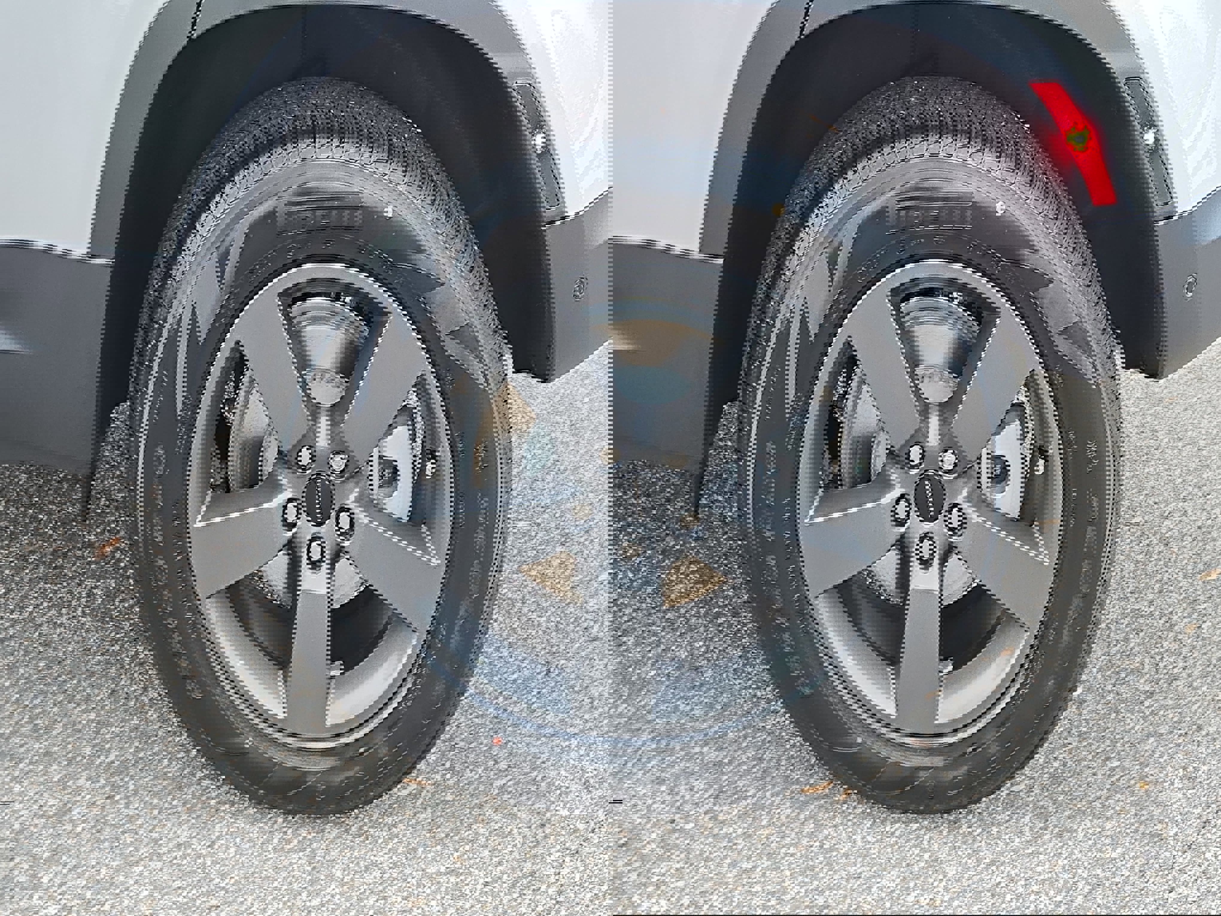 New 2026 Land Rover Defender 110 S image 33