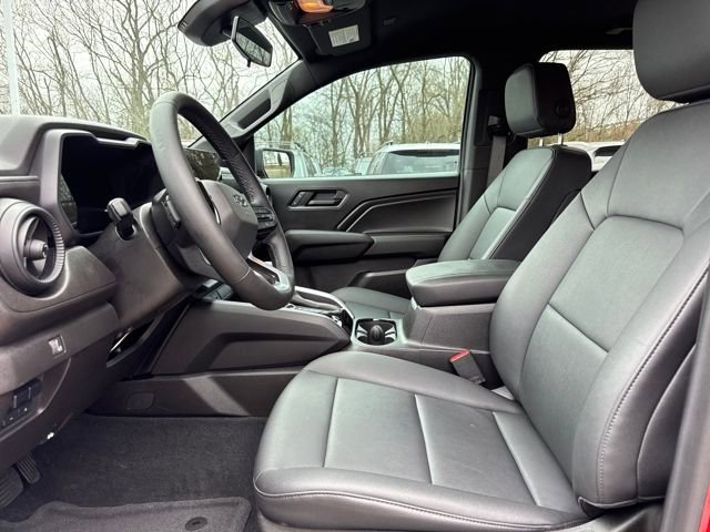 Used 2025 Chevrolet Colorado Trail Boss image 17