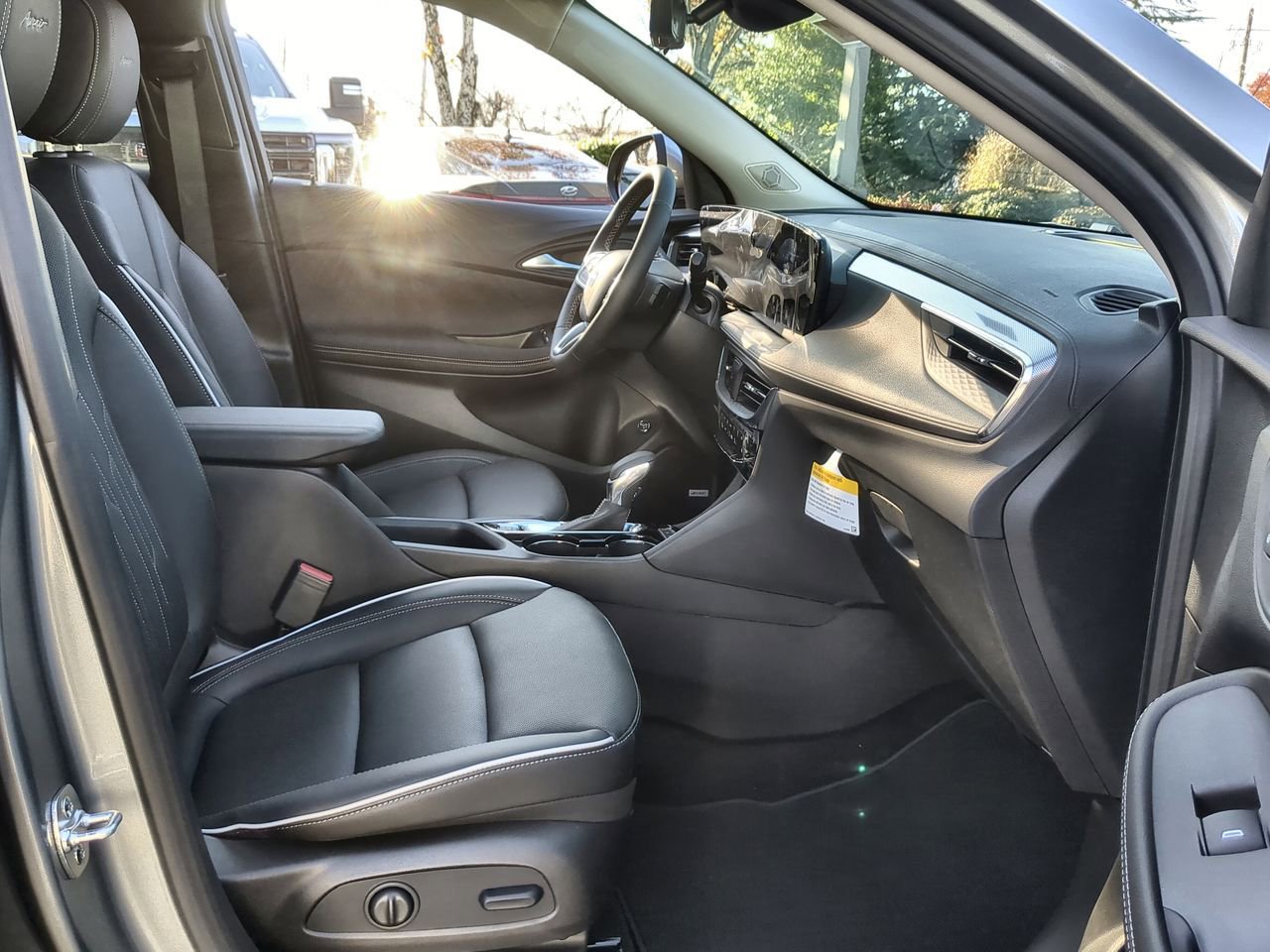 New 2026 Buick Encore GX Avenir w/ Avenir Technology Package image 27