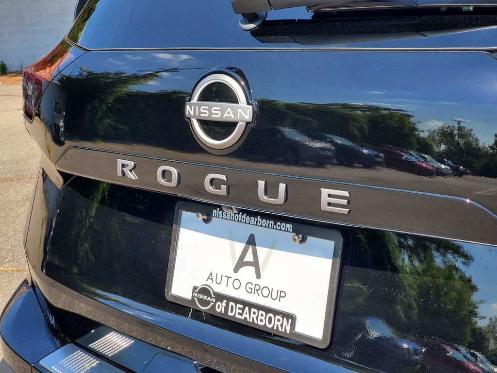 New 2026 Nissan Rogue SV image 6