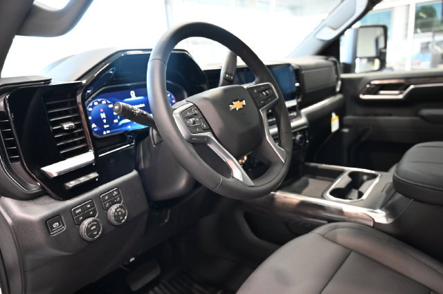 New 2026 Chevrolet Silverado 3500 LTZ w/ LTZ Plus Package AWD/4WD image 23
