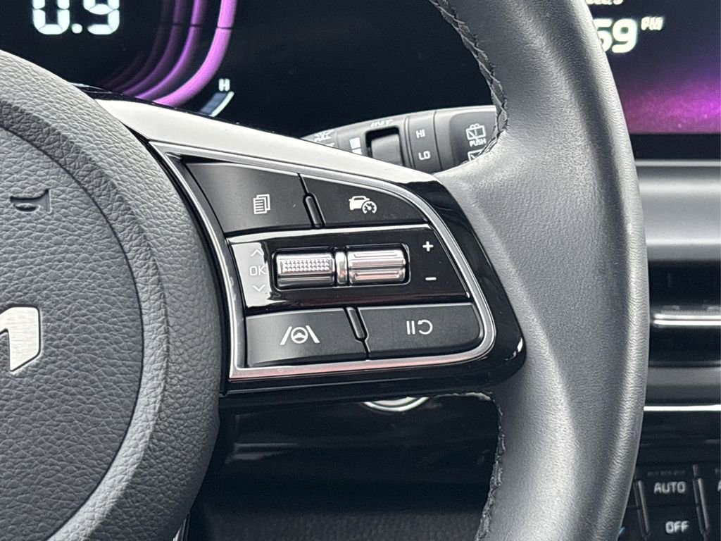 Certified 2025 Kia Seltos S image 24