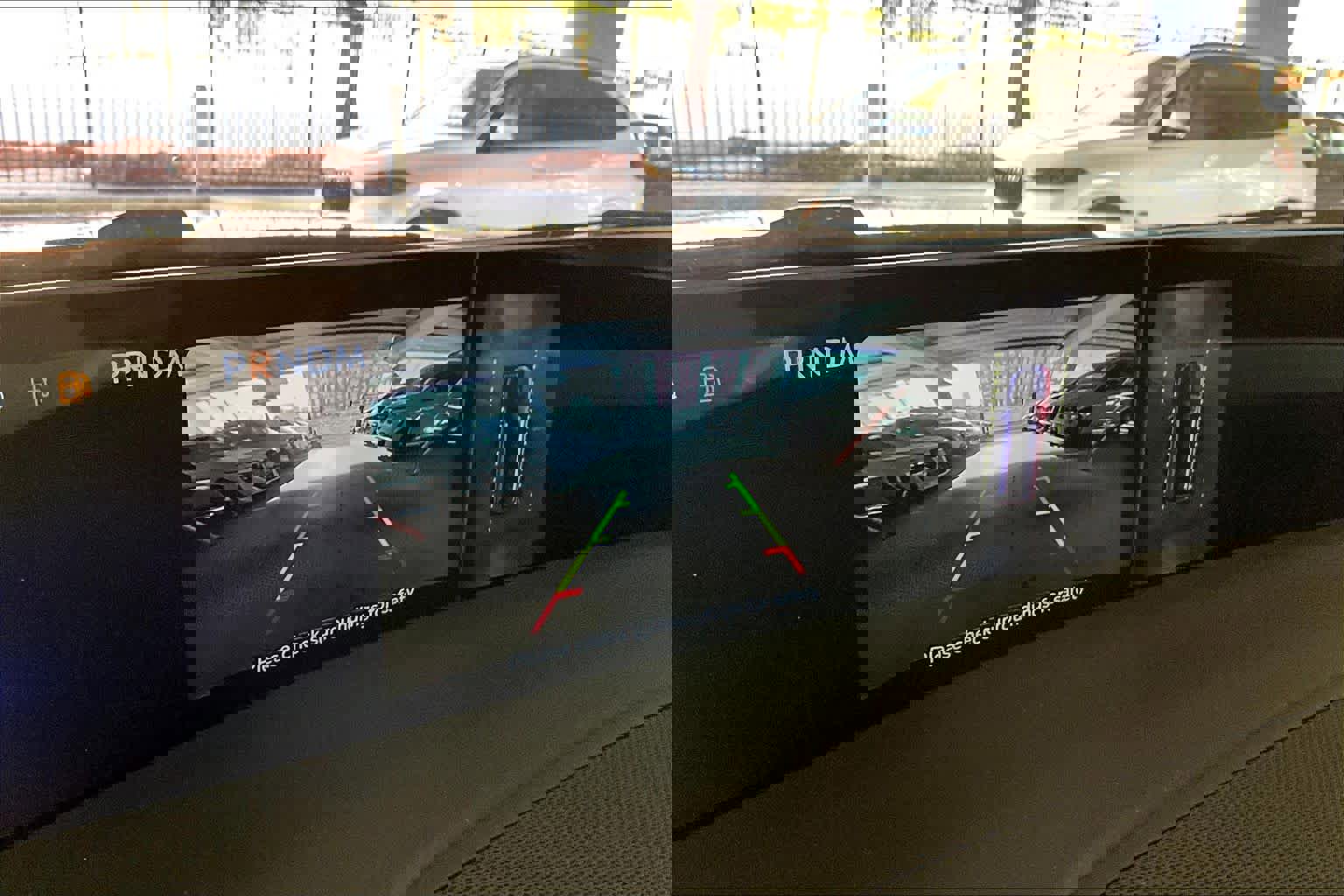 Used 2025 Lincoln Navigator Reserve image 26