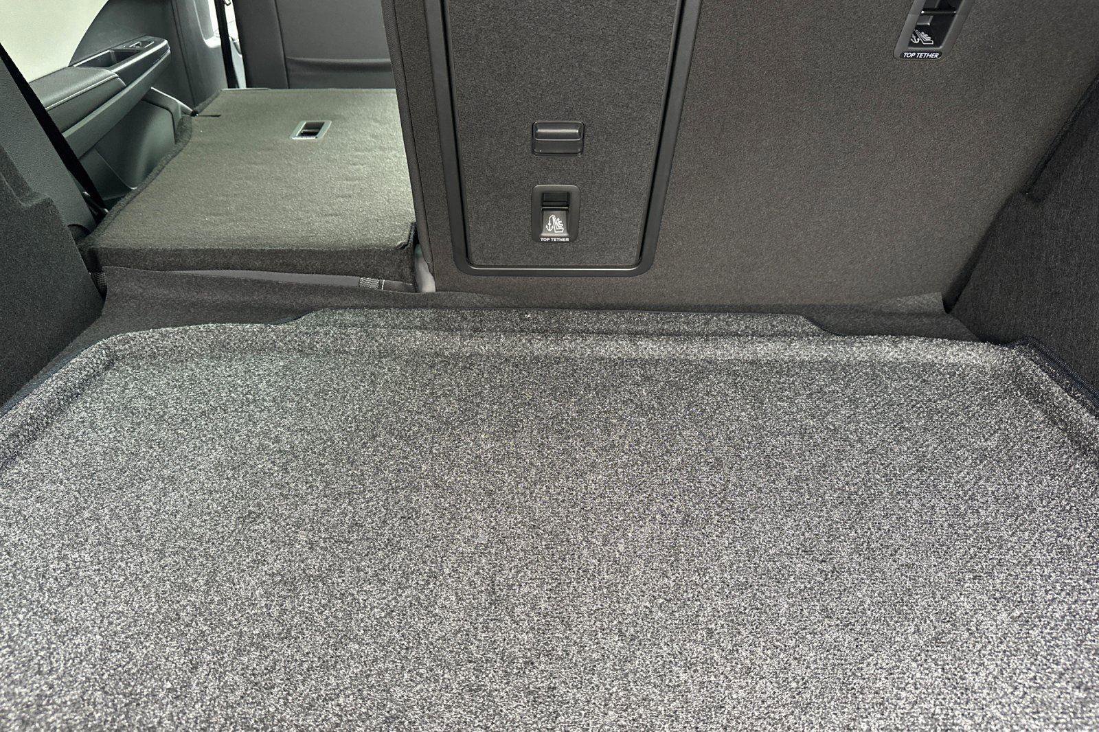 New 2026 Volkswagen Taos SE image 14