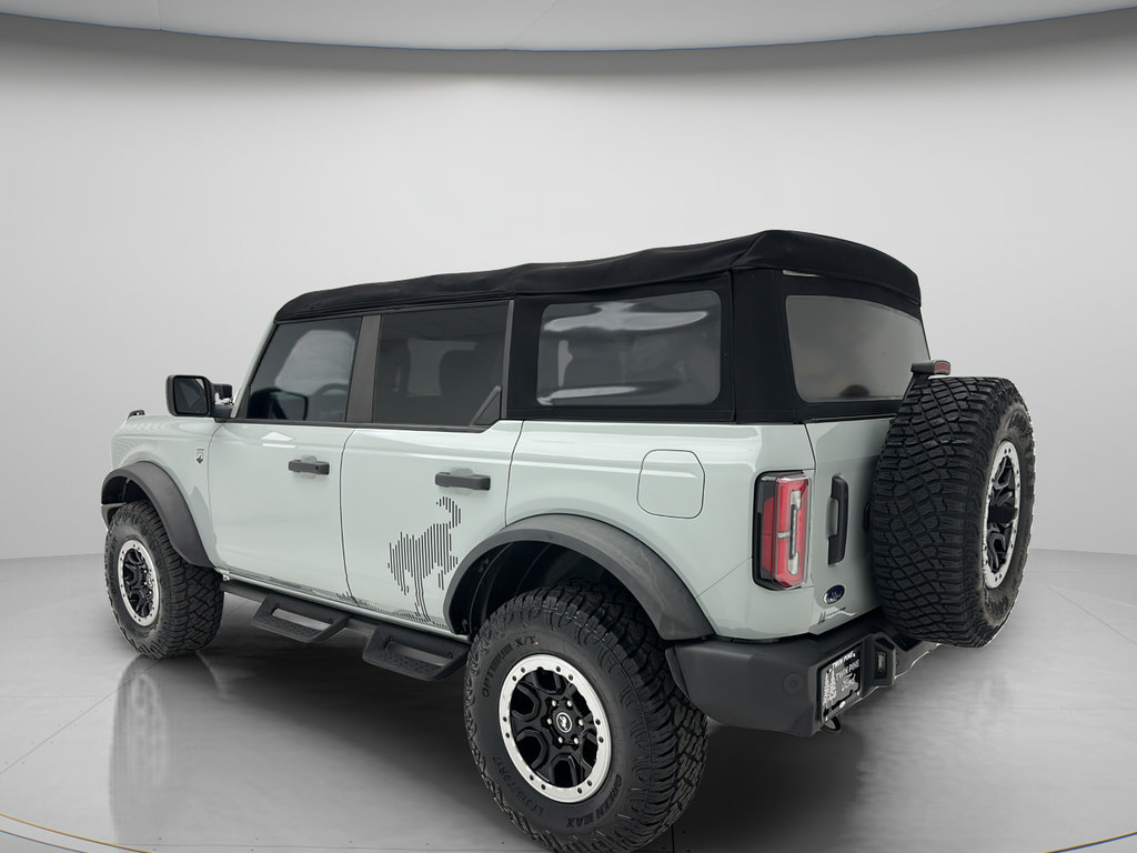 Used 2023 Ford Bronco Big Bend w/ Sasquatch Package AWD/4WD image 4
