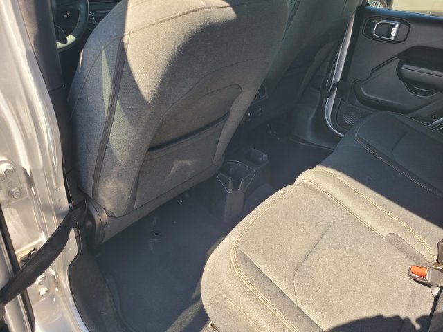 Used 2024 Jeep Wrangler Unlimited Sport AWD/4WD image 14