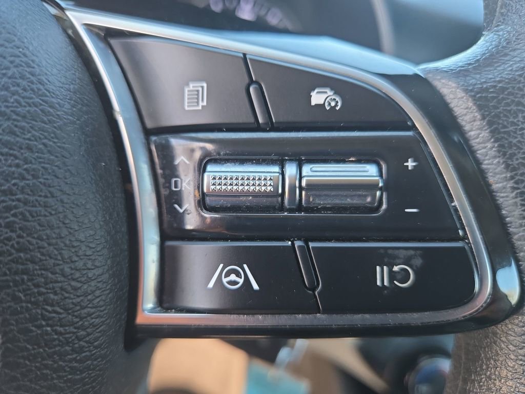 Used 2022 Kia Forte LXS image 28