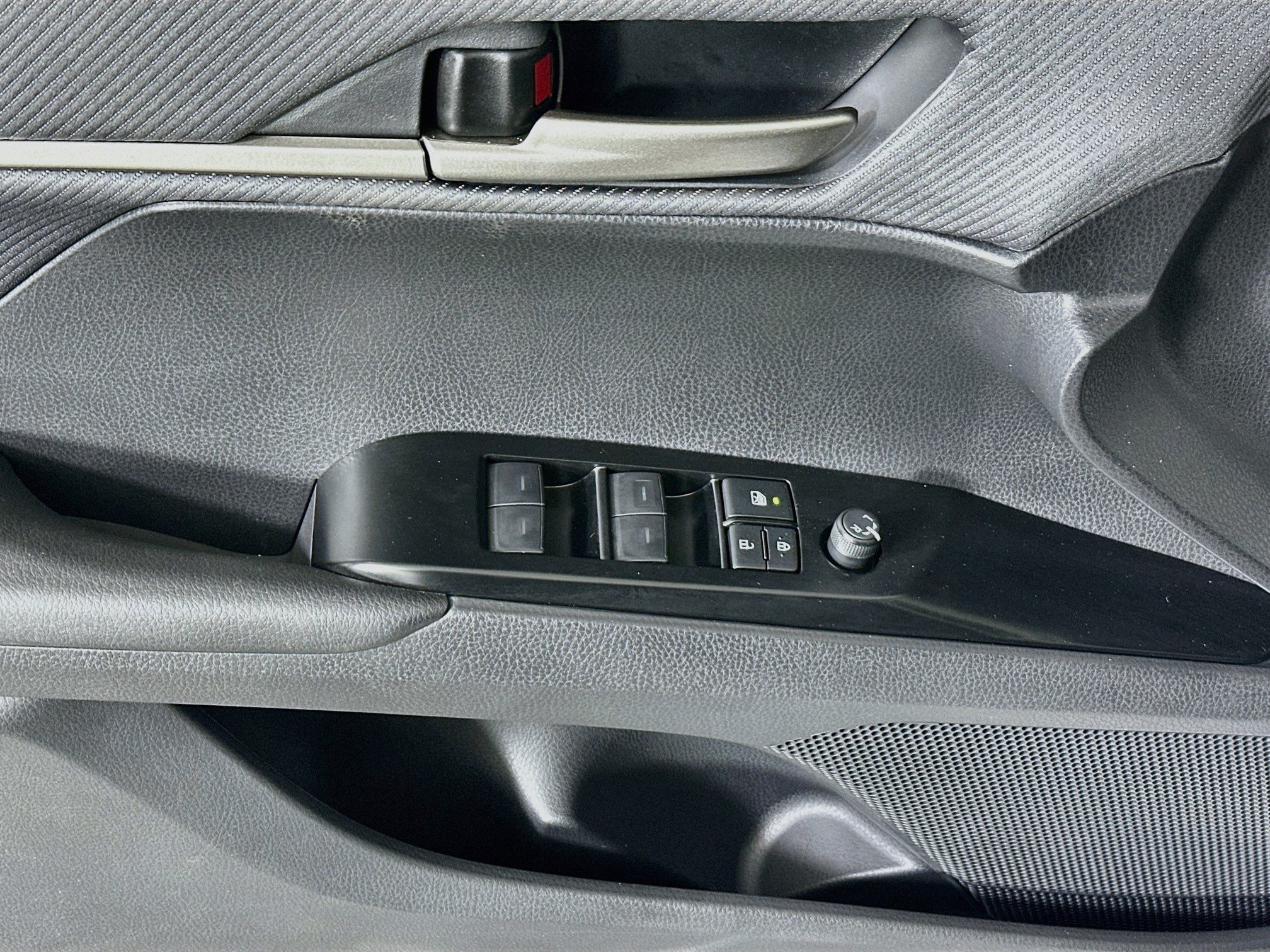 Certified 2026 Toyota Camry SE FWD image 14