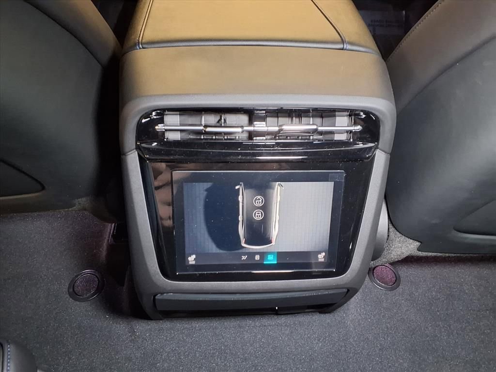 New 2026 Cadillac Escalade IQL Luxury image 11