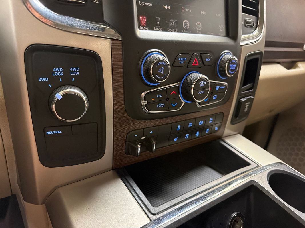 Used 2015 RAM 3500 Laramie AWD/4WD image 21
