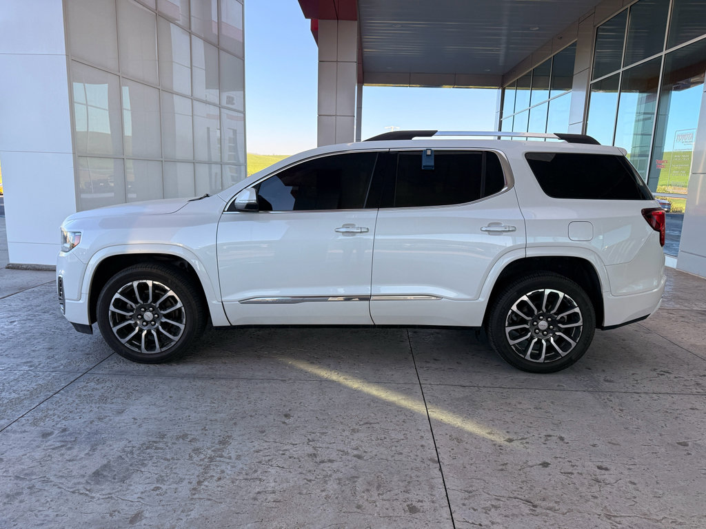 Used 2020 GMC Acadia Denali w/ LPO, Cargo Package AWD/4WD image 5