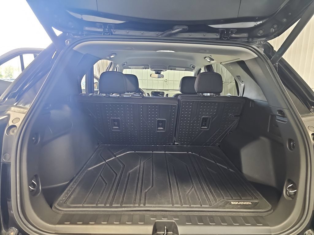 Used 2022 Chevrolet Equinox LT AWD/4WD image 12