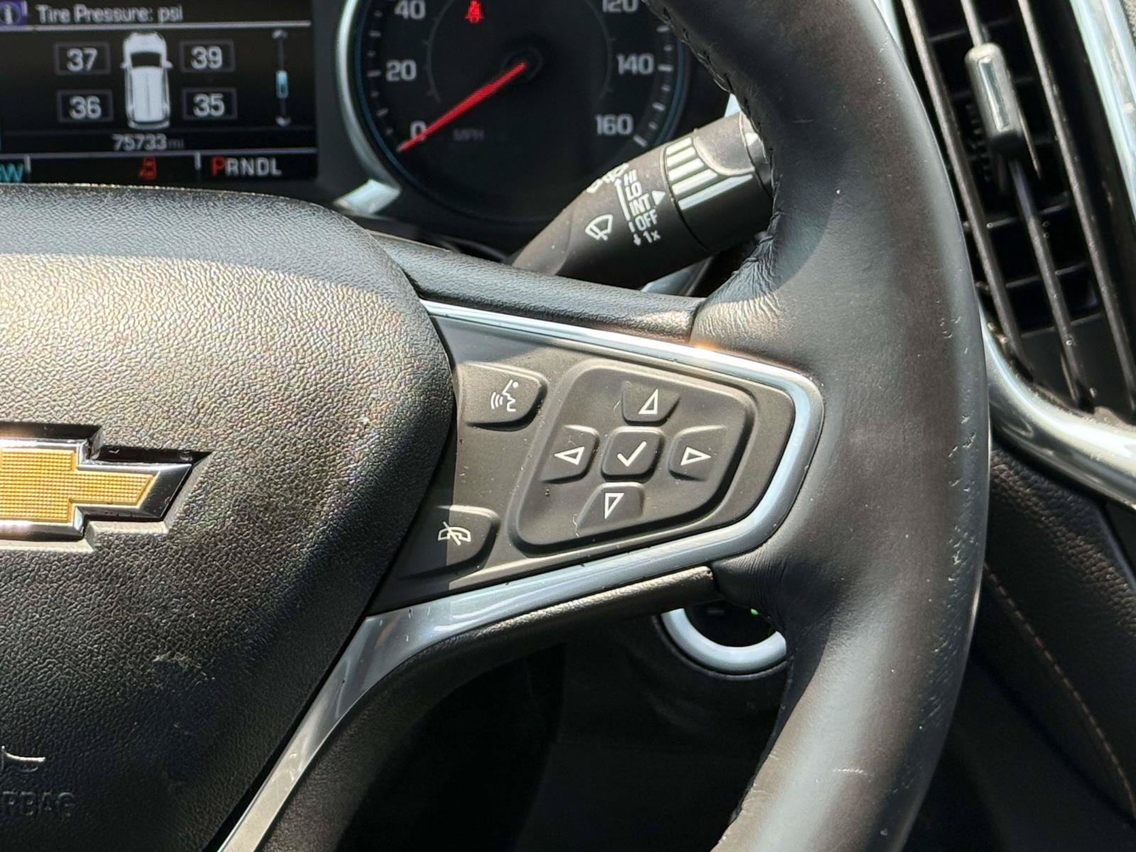 Used 2018 Chevrolet Equinox Premier AWD/4WD image 14
