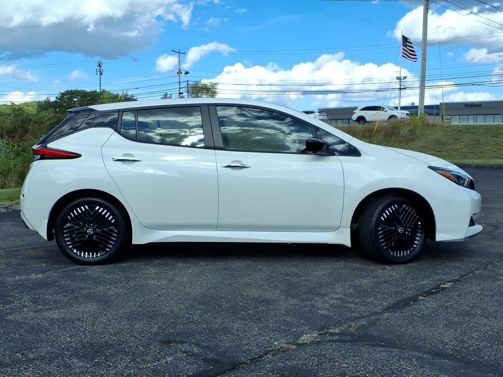 Certified 2025 Nissan Leaf SV Plus FWD image 2