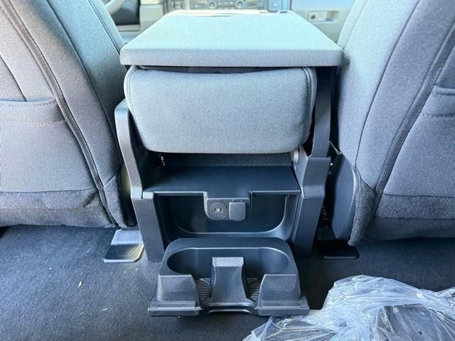 New 2026 Ford F250 XLT w/ XLT Premium Package AWD/4WD image 30